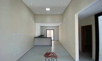 Imagem 3: Casa de condomínio térrea para venda tem 108 metros quadrados com 3 quartos