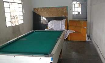 Imagem 4: Casa térreo + casa segundo pavto + 2 lojas na frente