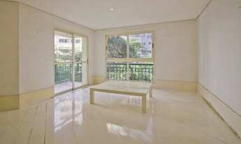 Imagem 2: Apartamento para aluguel e venda possui 176 metros quadrados com 4 quartos