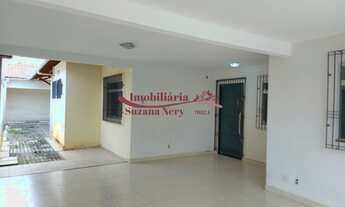 Imagem: Casa à venda em Capim Macio com 4 quartos