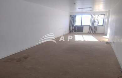 Imagem 3: SALA PARA LOCAÇÃO, PRÉDIO COMERCIAL, DE FUNDOS, VISTA LIVRE, AREJADA, 30 M², OPORTUNIDADE