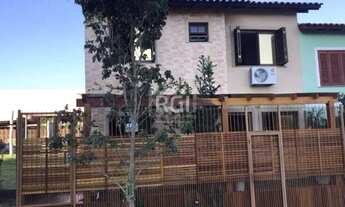 Imagem: Porto Alegre - Casa Padrão - Aberta dos