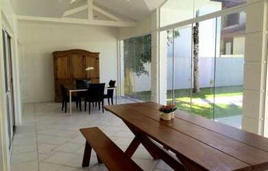 Imagem 7: Casa com 4 dormitórios para alugar, 300 m² por R$ 6.800,00/dia - Jurerê Internacional - Fl