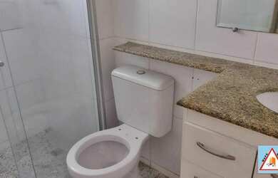 Imagem 6: Apartamento com quatro quartos, suíte e duas vagas no Bairro Silveira