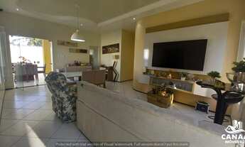 Imagem 1: Casa à venda no Turu - 03 Quartos sendo 01 suíte - 05 Vagas de Garagem - Quintal todo na c