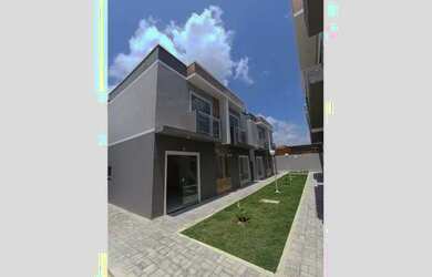 Imagem 2: Casa para venda possui 76 metros quadrados com 2 quartos em Centro - Caucaia - CE