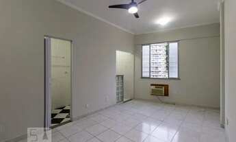 Imagem: Apartamento à Venda - Catete, 1 Quarto