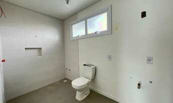 Imagem 7: Lindo Sobrado na região do Lago braço morto, 4 amplas suítes, próximo ao mar