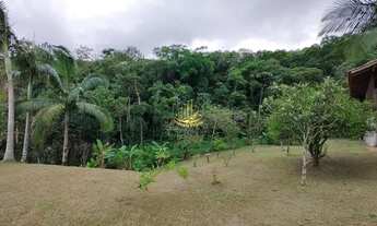 Imagem 3: CAMBORIú - Sítio - Vendo casa em área rural Vila Caetés