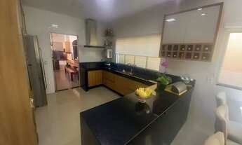 Imagem 6: Casa mobiliada com piscina em condomínio fechado na rua 10 com negociação facilitada