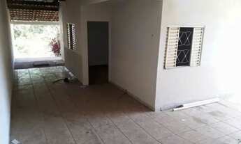 Imagem: CASA COM DOIS QUARTOS À VENDA NO BAIRRO