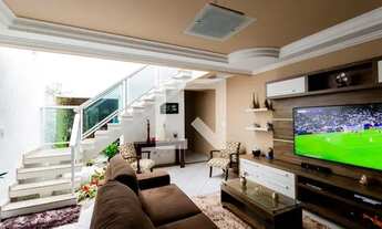 Imagem: Casa à Venda - Vila Metalúrgica, 3 Quartos