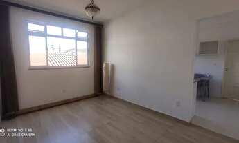 Imagem 2: Apartamento 2 quartos de frente, 1 vaga de garagem, Bairro: Embaré, Cidade: Santos/SP