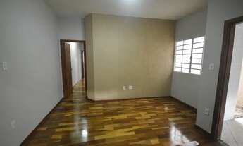 Imagem 4: Casa com 3 dormitórios à venda em Belo Horizonte