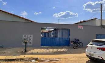 Imagem: Alugo Kitnet 1/4 com banheiro - Aureny IV