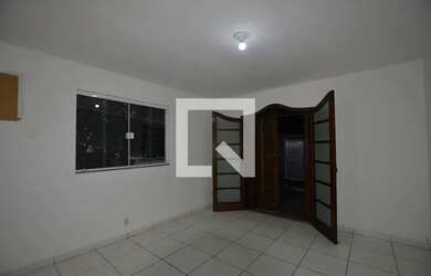 Imagem 6: Apartamento para Aluguel - Vila Valqueire, 1 Quarto, 29 m2
