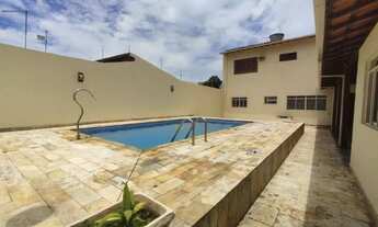 Imagem: Casa com Piscina