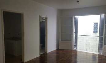 Imagem 2: PORTO ALEGRE - Apartamento Padrão - BOM FIM