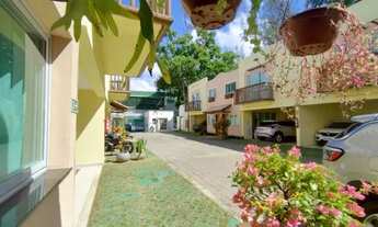 Imagem: Linda casa de condomínio, estilo vila