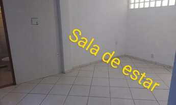 Imagem 3: Casa na rua principal de Austin