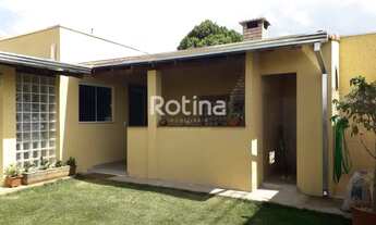 Imagem 3: Casa à venda, 3 quartos, 1 suíte, 4 vagas, Jardim Inconfidência - Uberlândia/MG - R$ 470.0