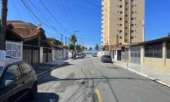 Imagem 5: Casa para venda tem 63 metros quadrados com 2 quartos em Maracanã - Praia Grande - SP