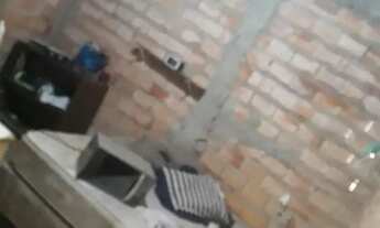 Imagem 3: Casa na favela Casa com 2 dormitórios