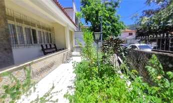 Imagem 2: Casa com 3 quartos à venda em São Francisco - RJ