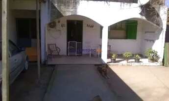 Imagem: Casa para Venda - 140m², 5 dormitórios