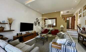 Imagem 6: Casa em Condomínio com 4 Quartos e 260m² à venda por R$1.200.000,00 - Cascata do Imbuí - T