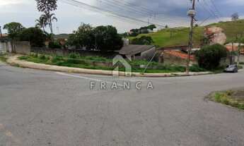 Imagem 5: Terreno de esquina no bairro Santo Antonio