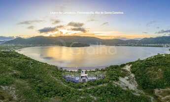 Imagem 2: Casa para Venda em Florianópolis, Lagoa Da Conceição, 3 dormitórios, 3 suítes, 3 banheiros