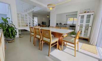 Imagem 3: Casa à venda em Santana de Parnaíba, Alphaville, com 3 suítes, com 300 m², Residencial Val