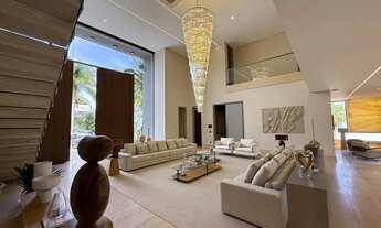 Imagem 7: Tamboré 2 - Casa Alto Padrão para Venda em Tamboré Santana de Parnaíba-SP