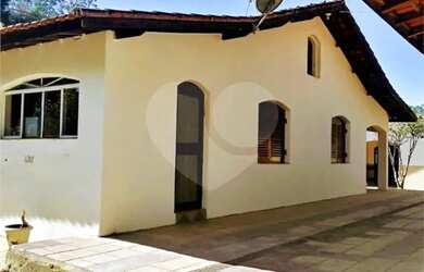 Imagem 4: Chácara com 4 quartos à venda em Pirucaia - SP