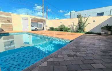 Imagem 6: Casa de alto padrão para alugar no Jardim Embaré, São Carlos