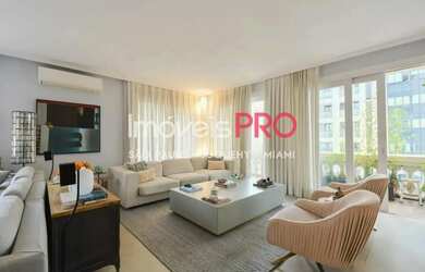 Imagem 2: Apto reformado de 246m² com 4 suítes e 4 vagas em Pinheiros