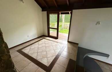 Imagem 5: Casa espaçosa com suíte e jacuzzi no João Paulo