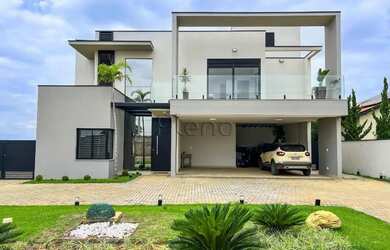 Imagem: Sobrado à venda com 4 suítes no Condominio