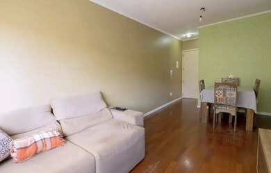 Imagem 4: Imóvel para venda possui 83 metros quadrados com 3 quartos em Menino Deus - Porto Alegre