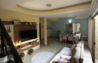 Imagem 2: Casa Duplex Casa com 3 dormitórios