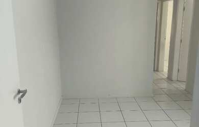 Imagem 2: Alugo Apartamento 2/4, Condomínio Mais Viver Atlancico 900 reais já incluso o condominio!