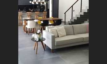 Imagem 7: Residencial Alphaville - Sobrado com 04 Suítes-Estuda Permuta por Imóvel em São Paulo!