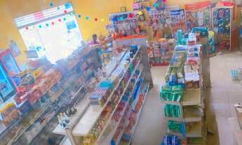 Imagem 4: Vendo ponto comercial com tudo dentro !