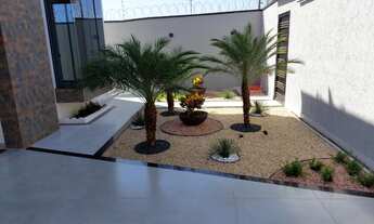 Imagem 2: Casa para venda com 192 metros quadrados com 3 quartos em Setor Cristina II Expansão - Tri