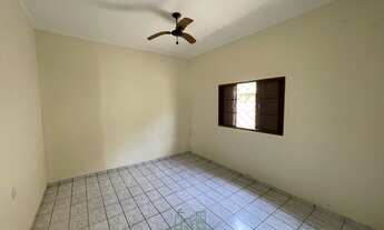 Imagem 2: Casa para aluguel possui 100 metros quadrados com 2 quartos em Jardim Paineiras - Franca