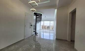 Imagem 2: Impecável cobertura a venda em Moema, com acabamento refinado, piscina, 210m, 05 quartos