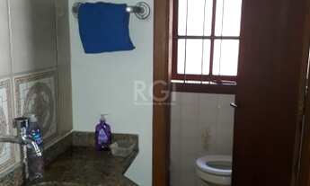 Imagem 7: CASA 4D NO BAIRRO IPANEMA- PORTO ALEGRE/RS