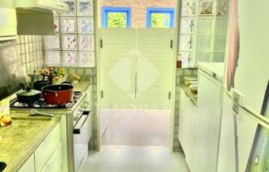 Imagem 7: Condomínio Portogalo - Casa no Canal com Píer Particular em Angra dos Reis / Mangaratiba