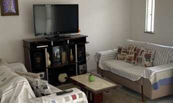 Imagem 2: Casa duplex, 2/4, reformada, bem localizada!